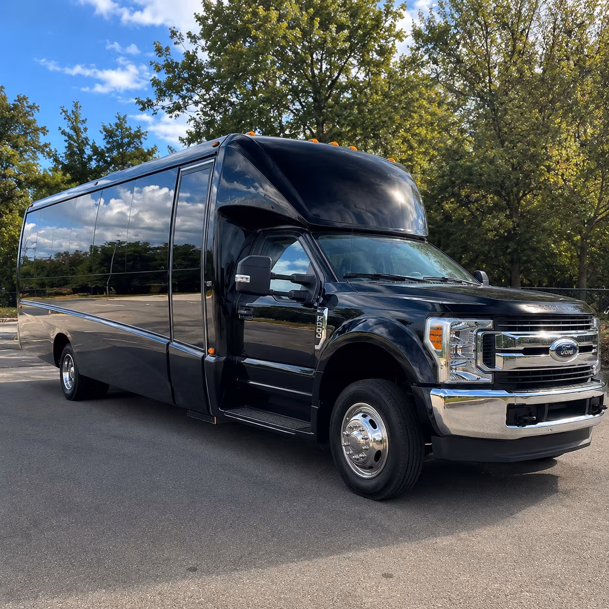 charter buses for large durham prom groups and class trips