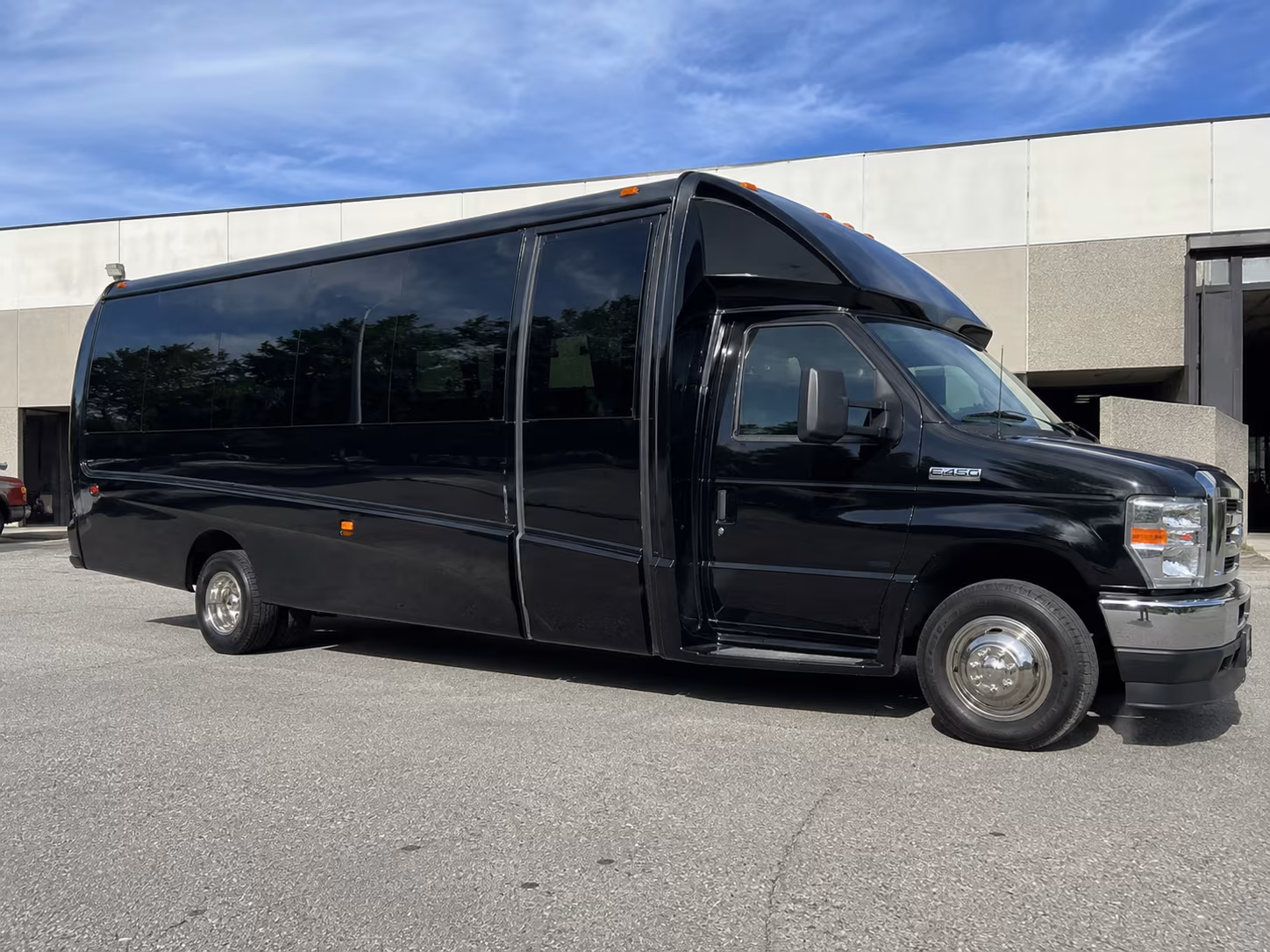 charter buses to durham performing arts center shows