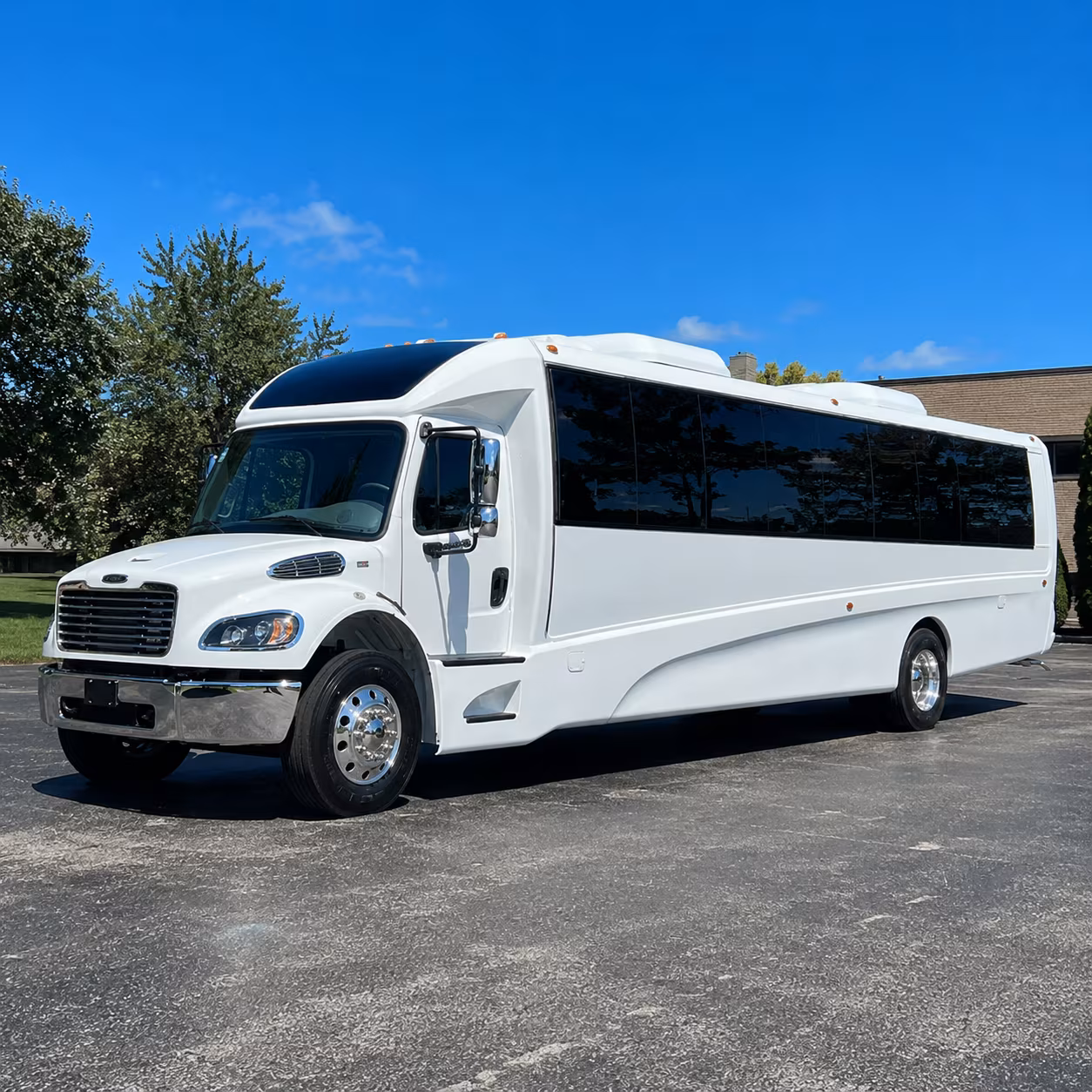 durham 30 passenger minibus