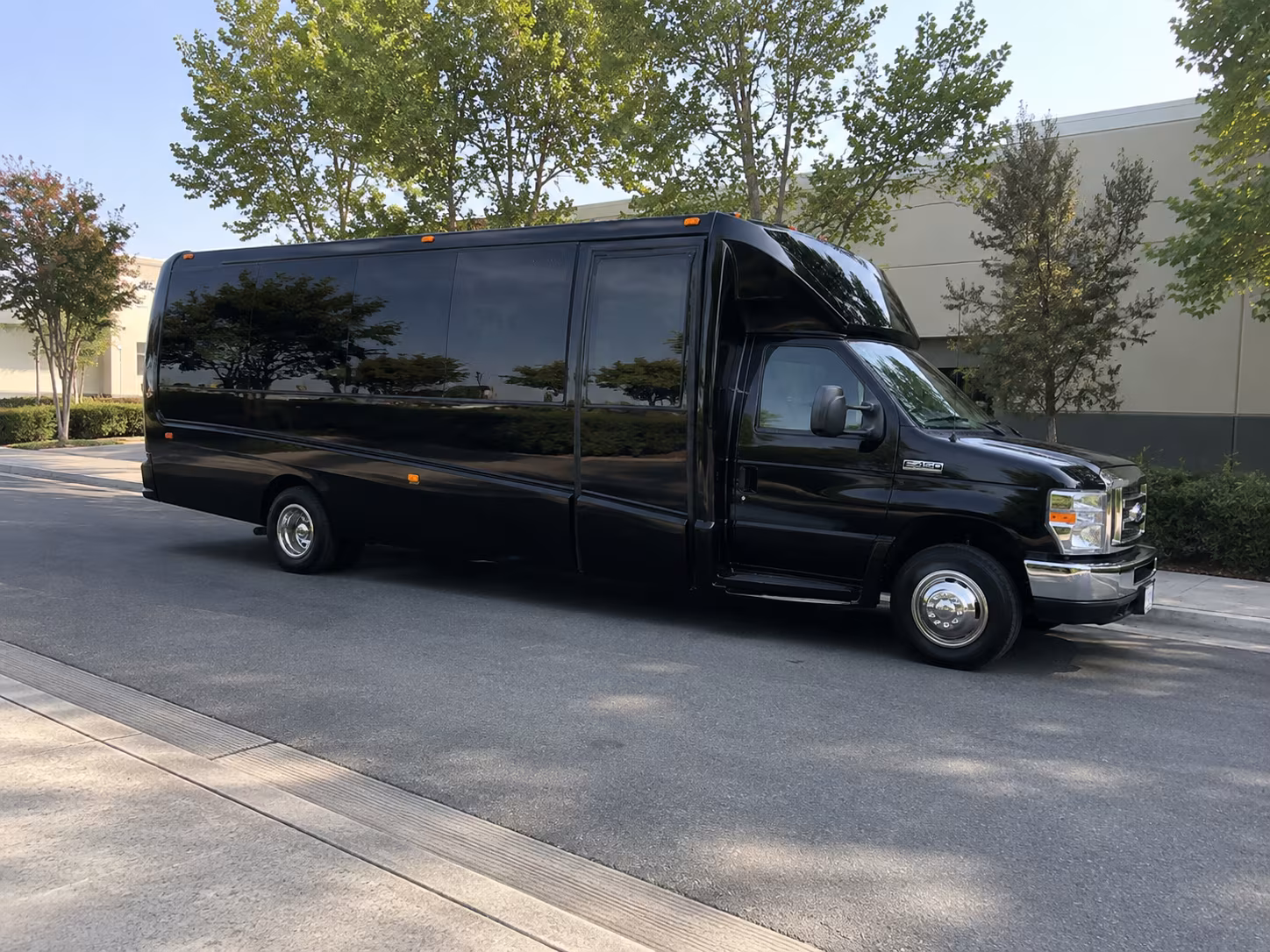durham new years eve party bus rental