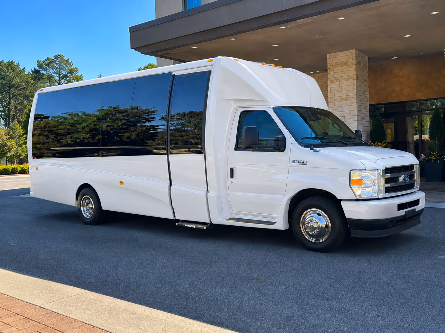 employee shuttle buses for durham s research triangle park companies